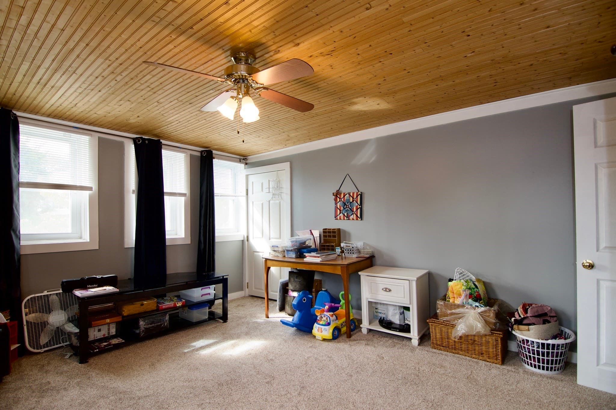 Single Family Residence at 35 Thayer Ave, Springfield MA 01108, Springfield, photo 23 of 33