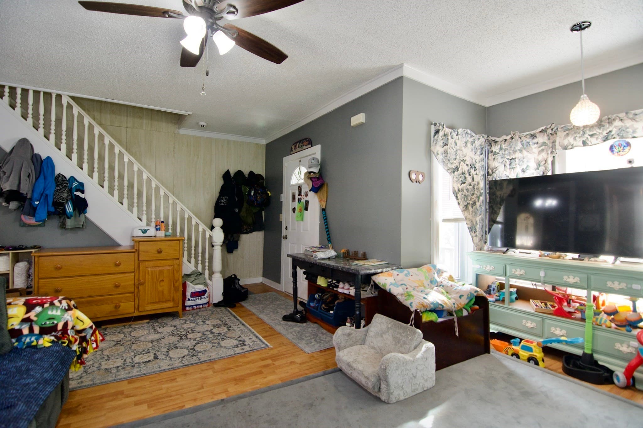 Single Family Residence at 35 Thayer Ave, Springfield MA 01108, Springfield, photo 9 of 33