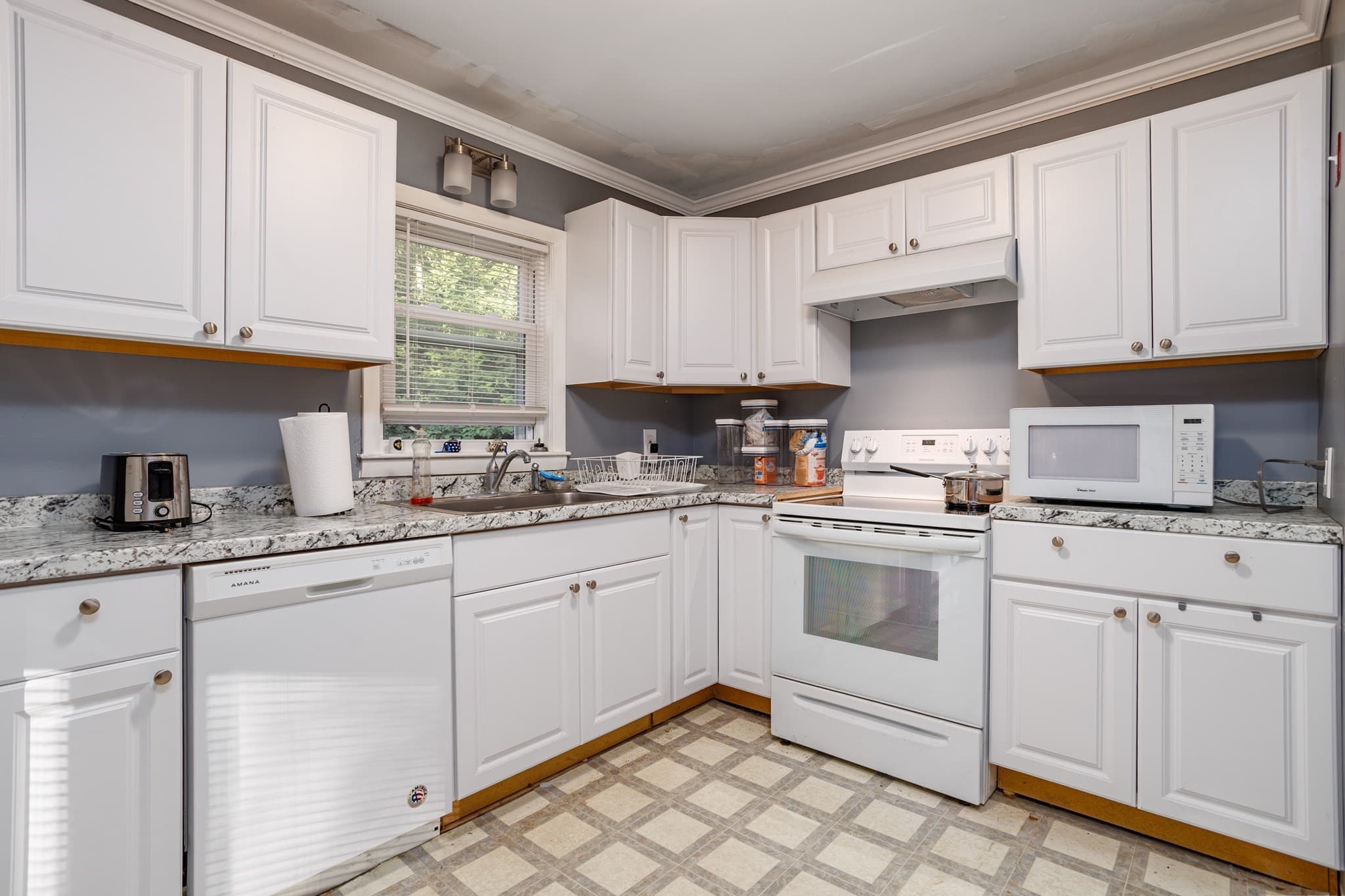 Single Family Residence at 127 Pleasant St, Lunenburg MA 01462, Lunenburg, photo 17 of 26