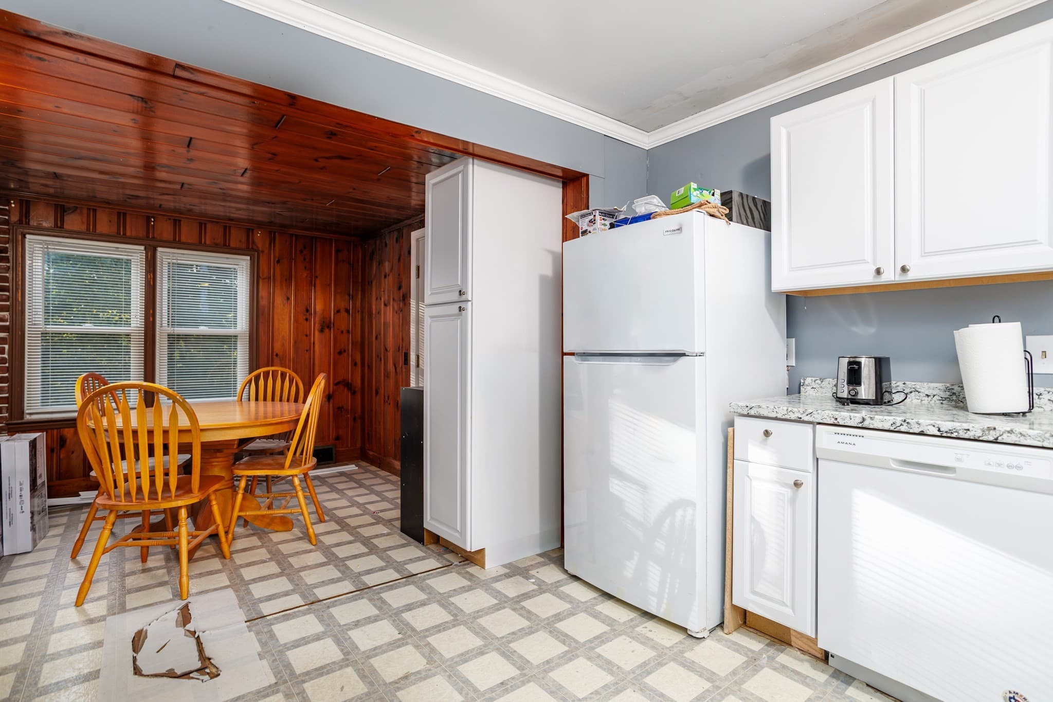 Single Family Residence at 127 Pleasant St, Lunenburg MA 01462, Lunenburg, photo 18 of 26