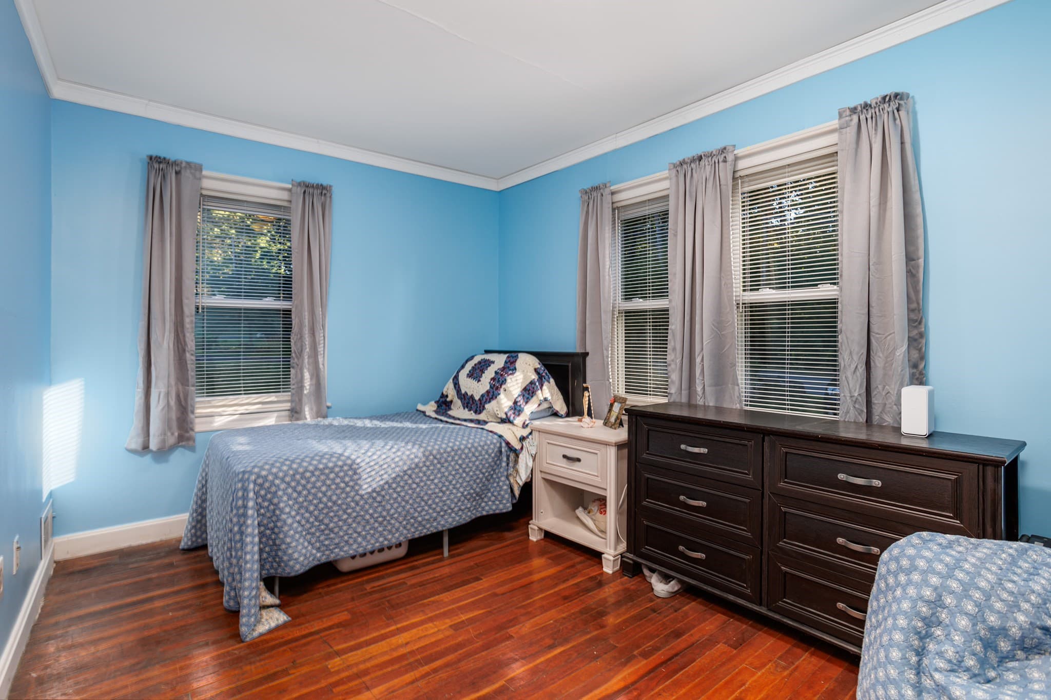 Single Family Residence at 127 Pleasant St, Lunenburg MA 01462, Lunenburg, photo 8 of 26