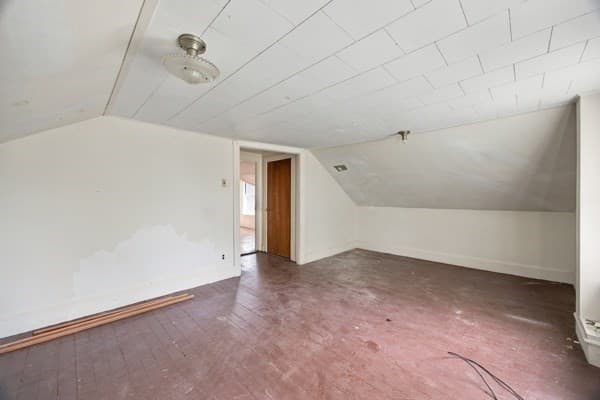 3 Family at 7 Slater, Webster MA 01570, Webster, photo 19 of 32