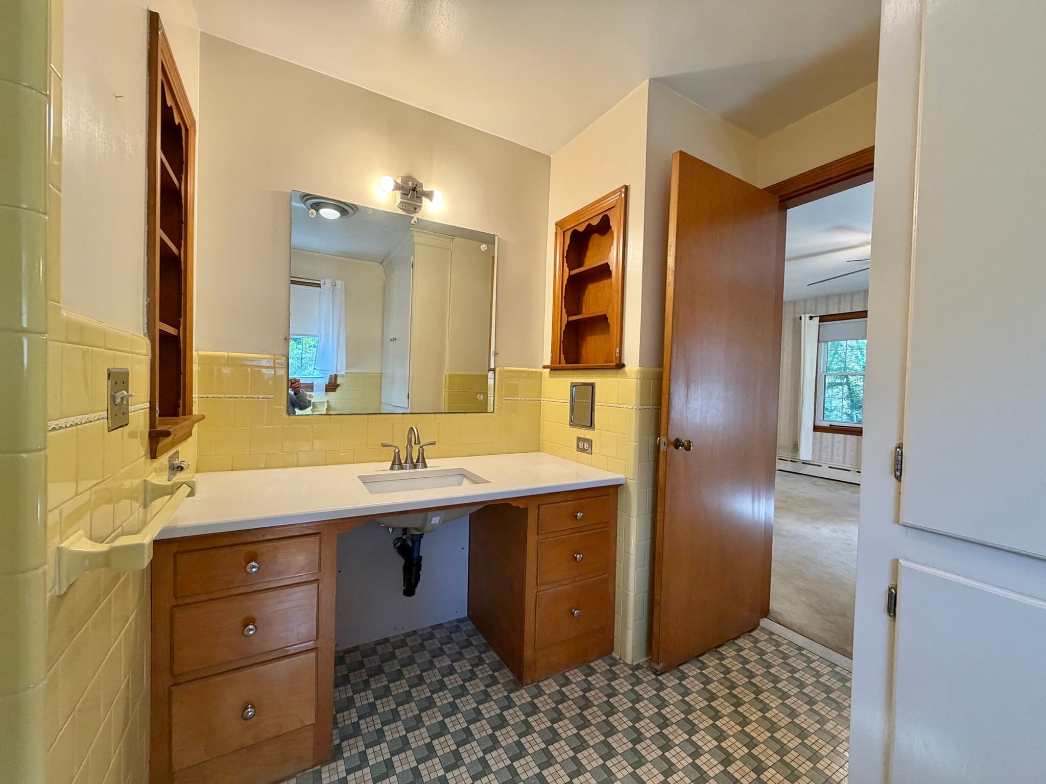 Single Family Residence at 400 Shearer St, Palmer MA 01069, Palmer, photo 27 of 42