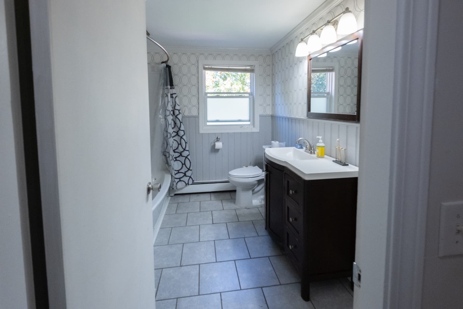 Single Family Residence at 179 Reingold Ave, Fitchburg MA 01420, photo 12 of 40