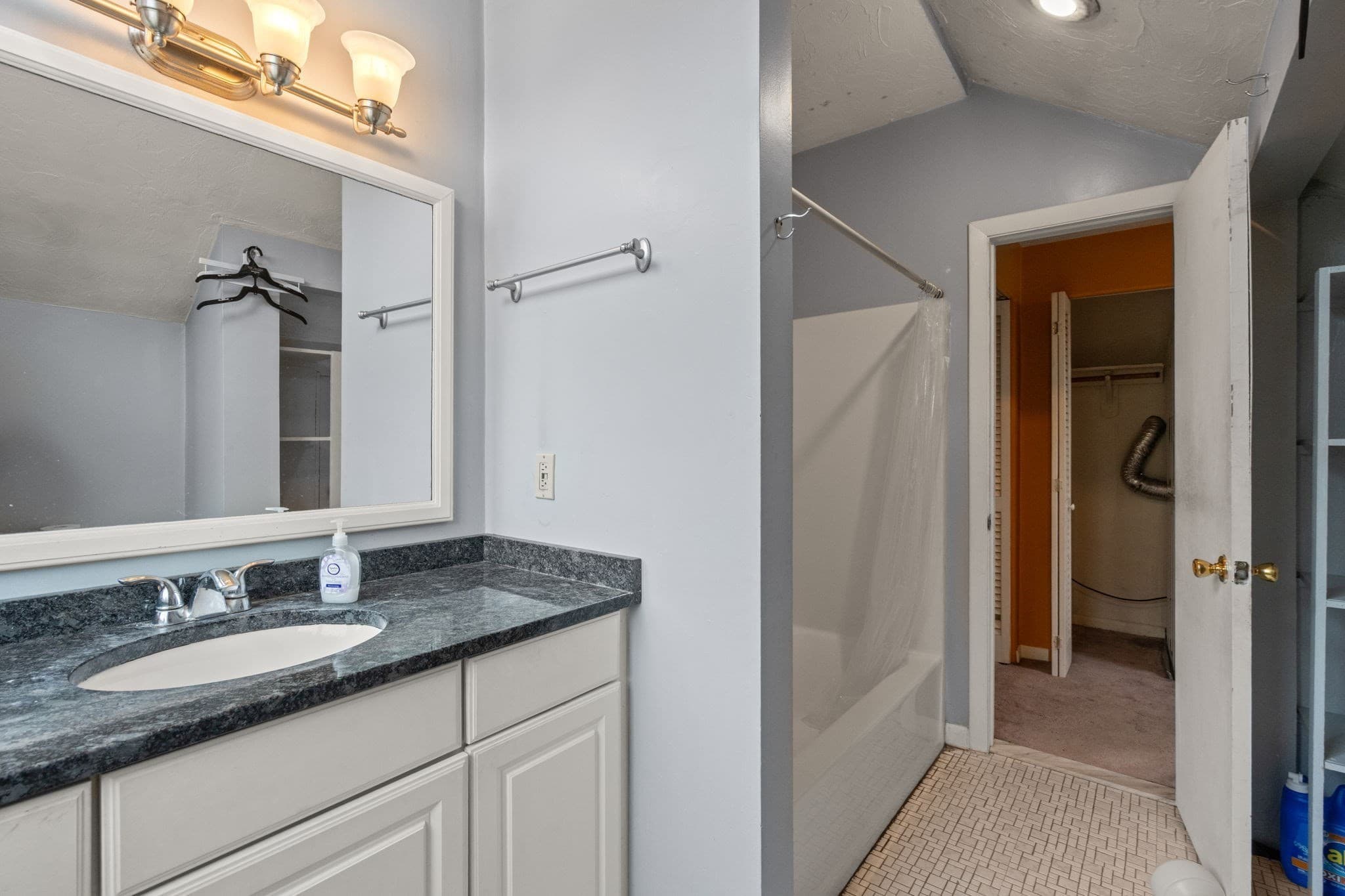 Condominium at 207 Lake St # 77, Weymouth MA 02189, Weymouth, photo 10 of 21