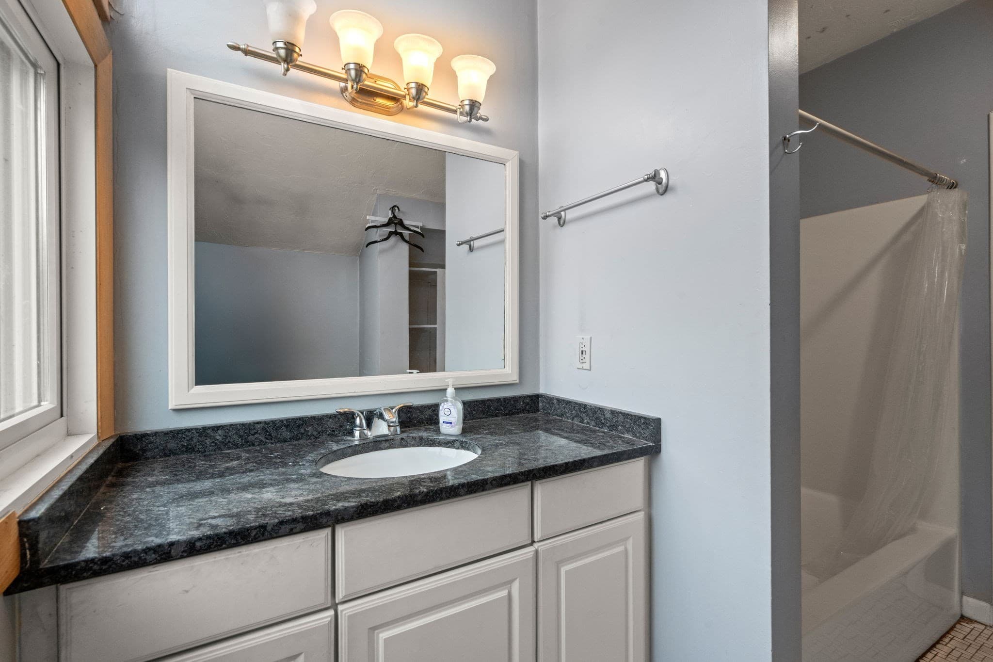 Condominium at 207 Lake St # 77, Weymouth MA 02189, Weymouth, photo 11 of 21