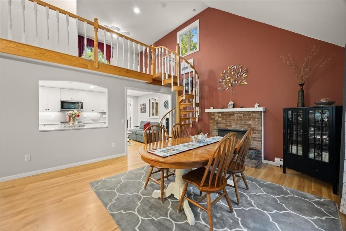 Single Family Residence at 3 Woodland Dr, Easton MA 02375, Easton, photo 6 of 42