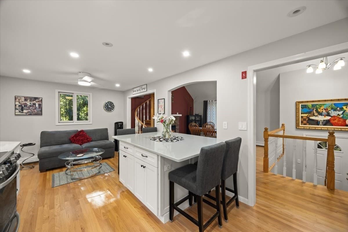 Single Family Residence at 3 Woodland Dr, Easton MA 02375, Easton, photo 12 of 42