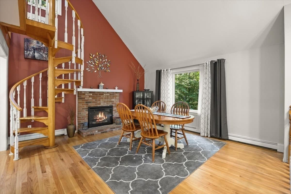 Single Family Residence at 3 Woodland Dr, Easton MA 02375, Easton, photo 7 of 42