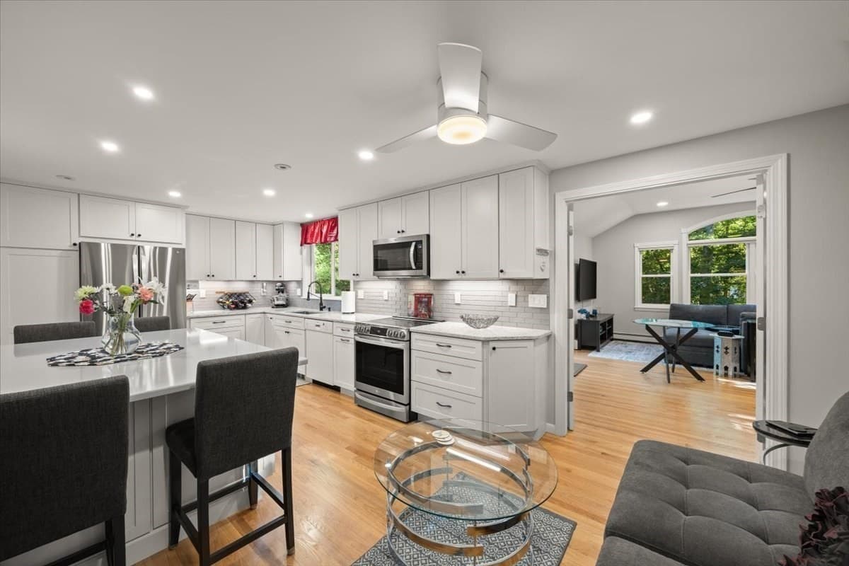 Single Family Residence at 3 Woodland Dr, Easton MA 02375, Easton, photo 9 of 42