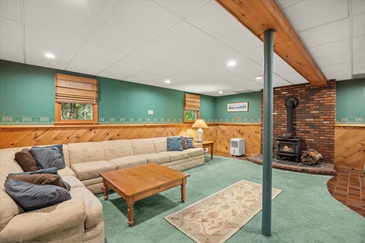 Single Family Residence at 3 Woodland Dr, Easton MA 02375, Easton, photo 31 of 42