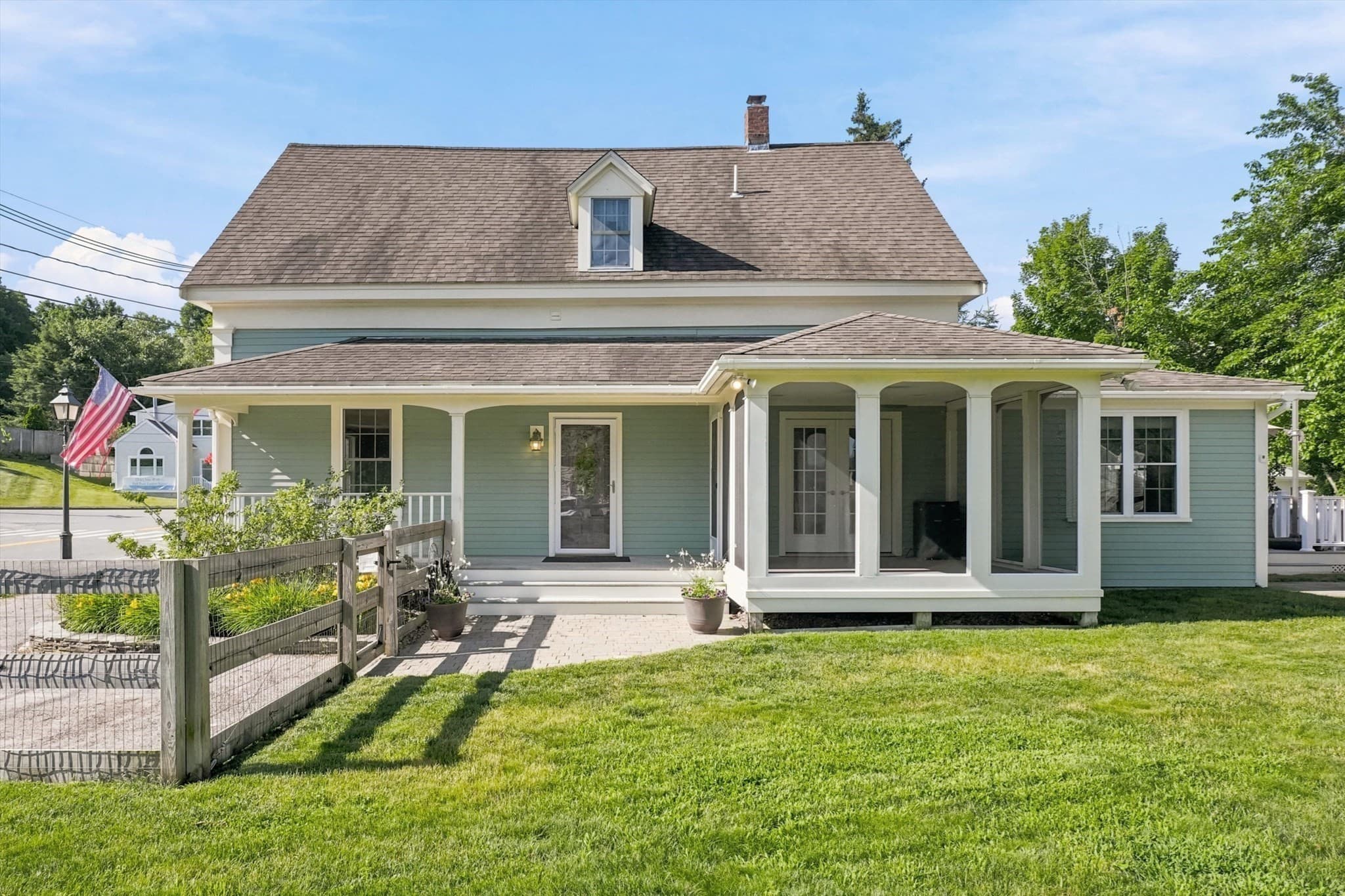 Single Family Residence at 35 Elm Park, Groveland MA 01834, Groveland, photo 2 of 42