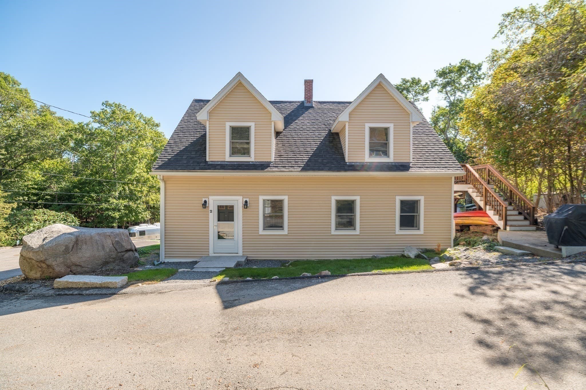 Single Family Residence at 2 Hunter Road, Gloucester MA 01930, Gloucester, photo 3 of 25