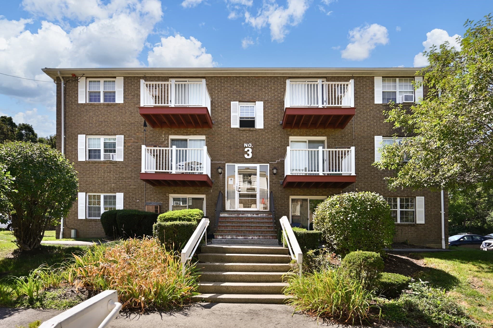 1 Brown Ave # 77, Amesbury MA 01913