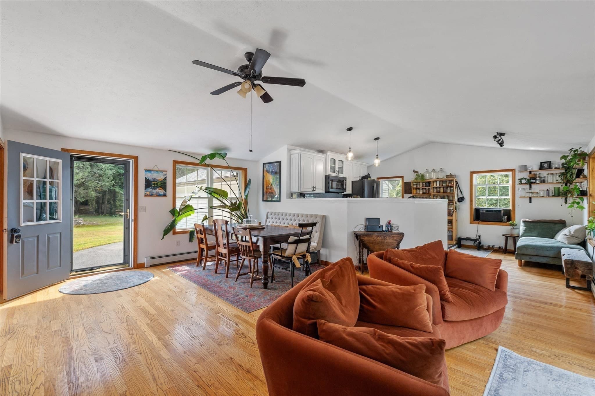 Single Family Residence at 35 Northern Heights Dr, Winchendon MA 01475, Winchendon, photo 6 of 42