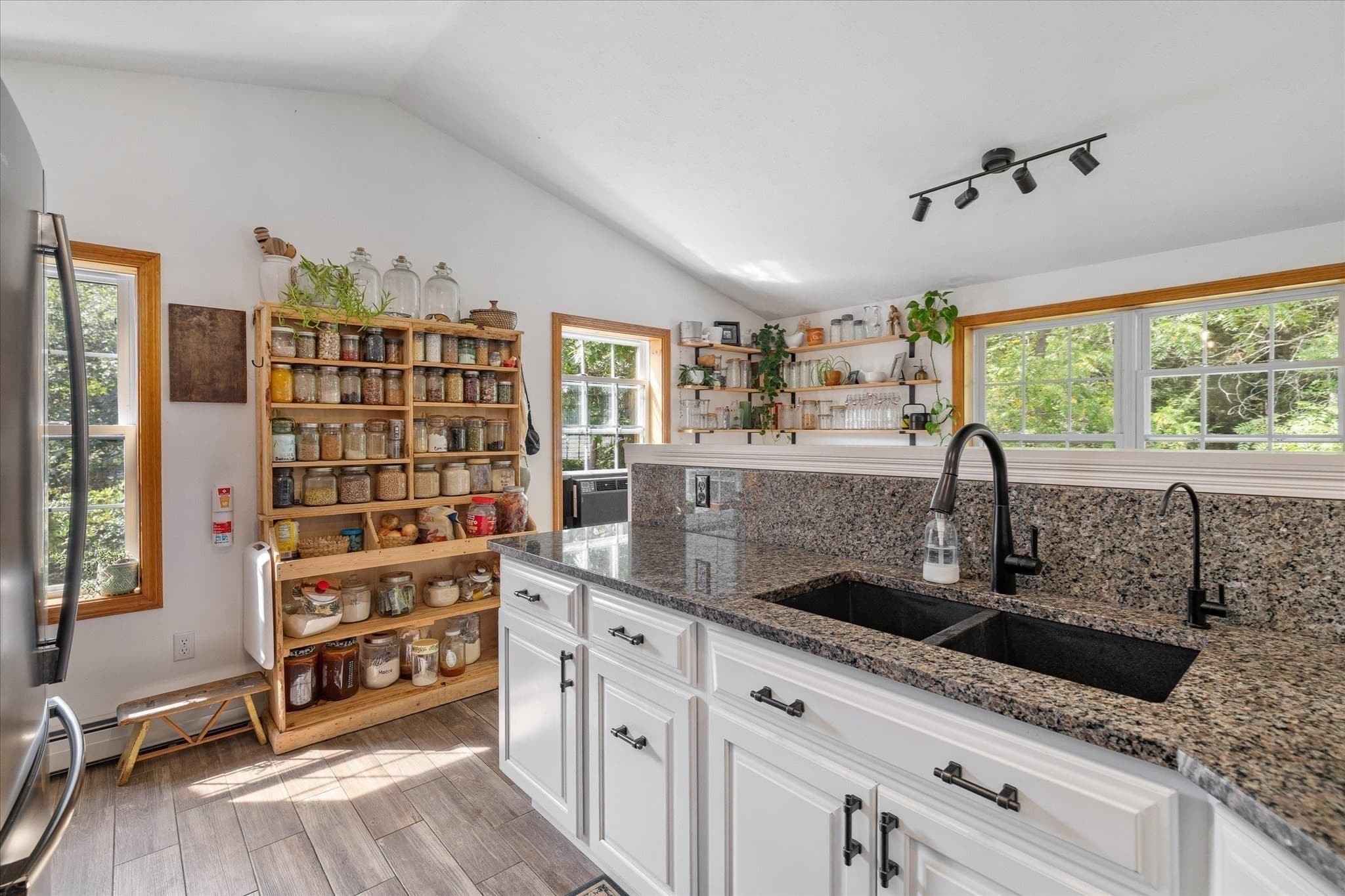 Single Family Residence at 35 Northern Heights Dr, Winchendon MA 01475, Winchendon, photo 8 of 42