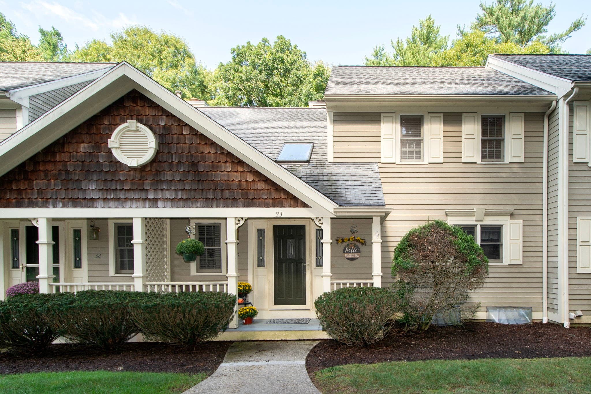 Condominium at 33 Ashley Ln # 33, Middleboro MA 02346, Middleboro, photo 2 of 37