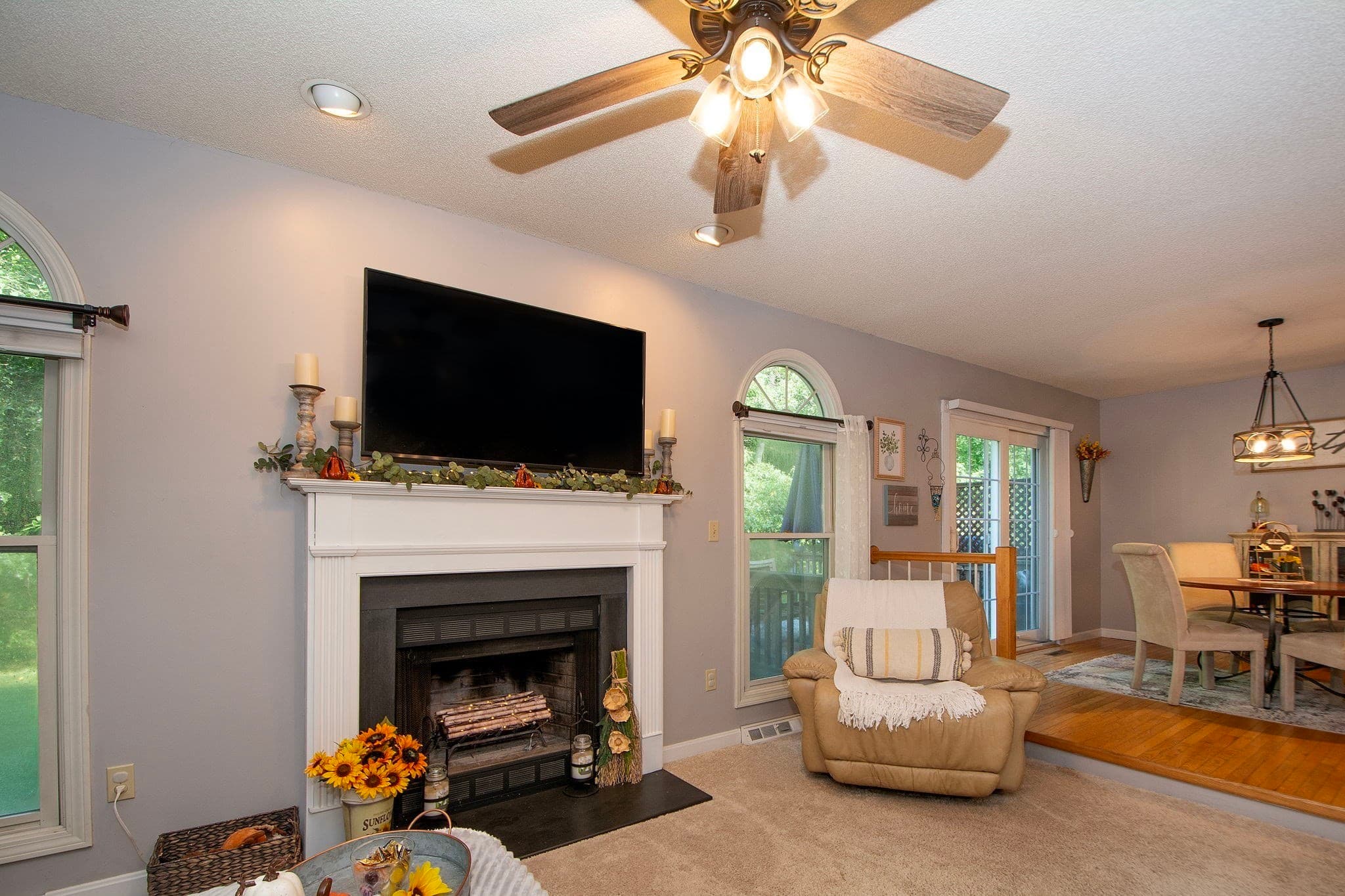 Condominium at 33 Ashley Ln # 33, Middleboro MA 02346, Middleboro, photo 17 of 37