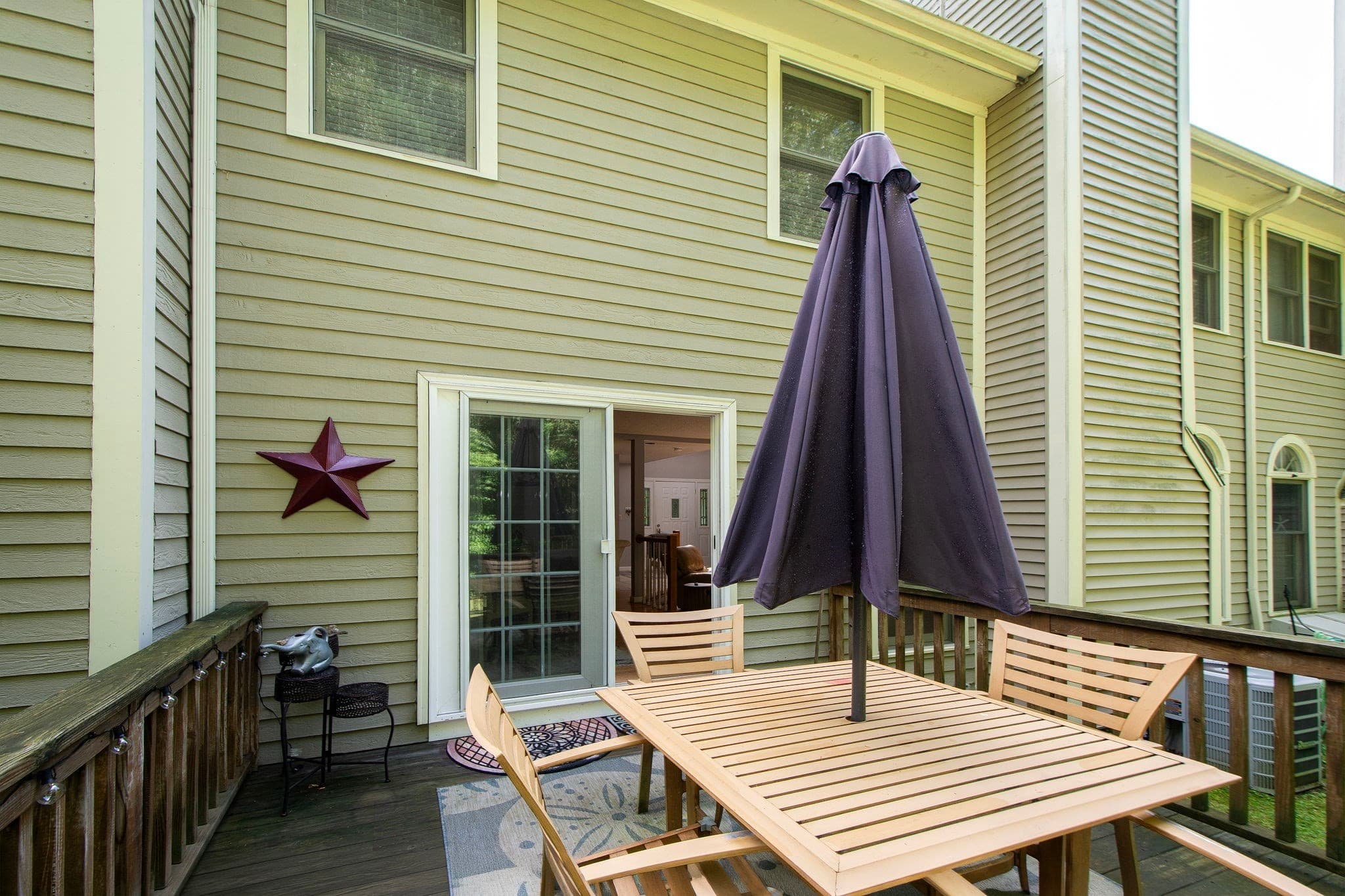 Condominium at 33 Ashley Ln # 33, Middleboro MA 02346, Middleboro, photo 36 of 37