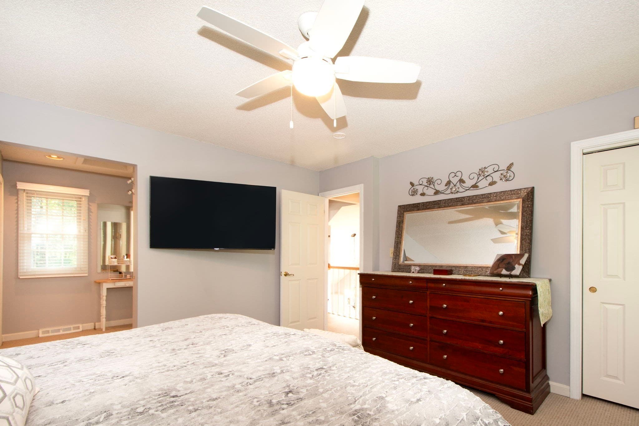 Condominium at 33 Ashley Ln # 33, Middleboro MA 02346, Middleboro, photo 24 of 37