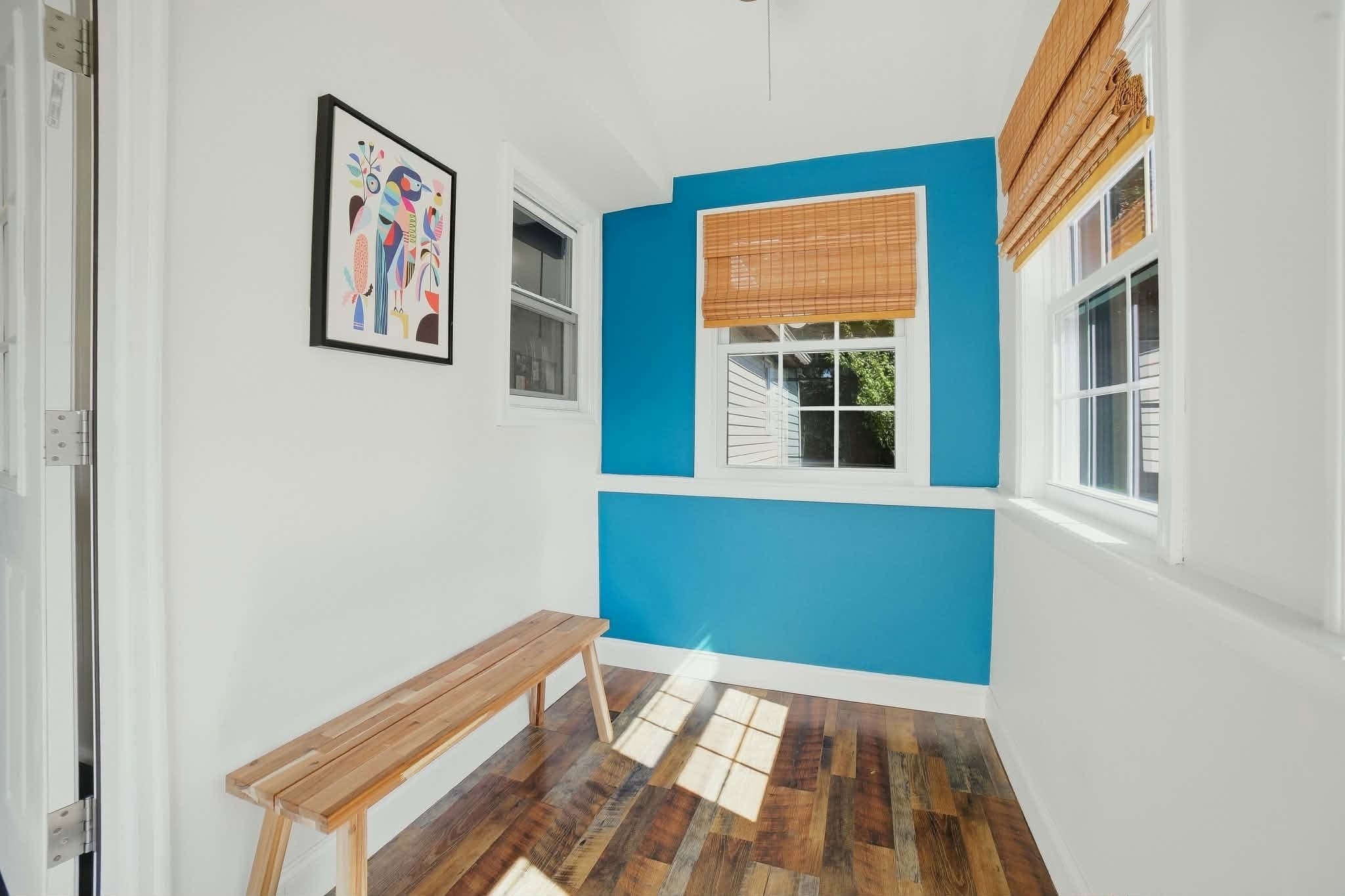 Single Family Residence at 19 Harold St, Worcester MA 01604, Worcester, photo 3 of 28