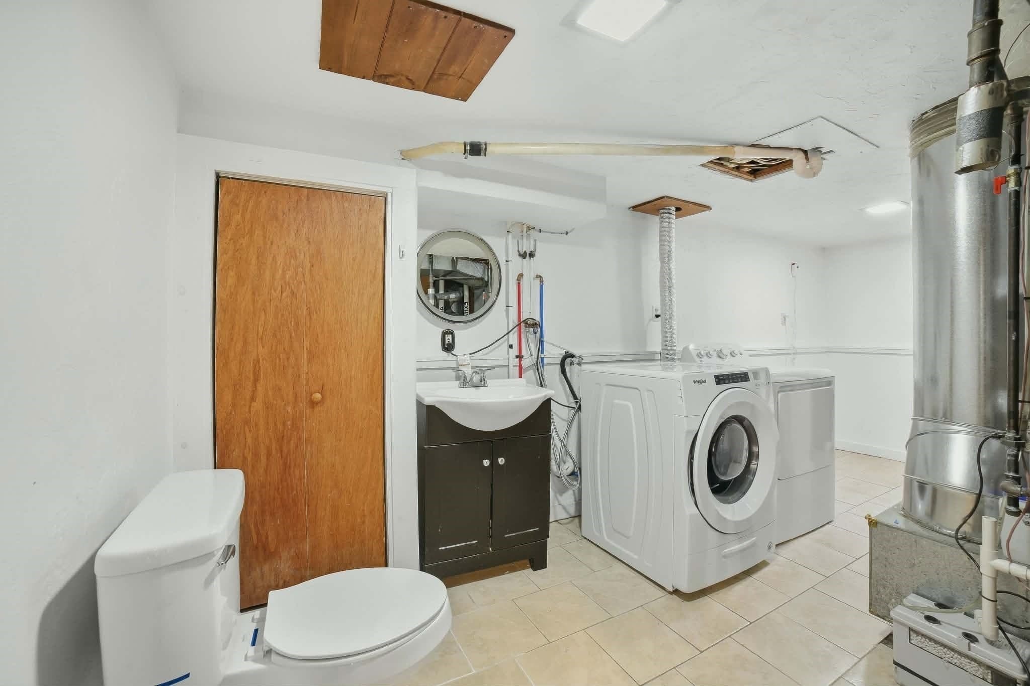 Single Family Residence at 19 Harold St, Worcester MA 01604, Worcester, photo 21 of 28