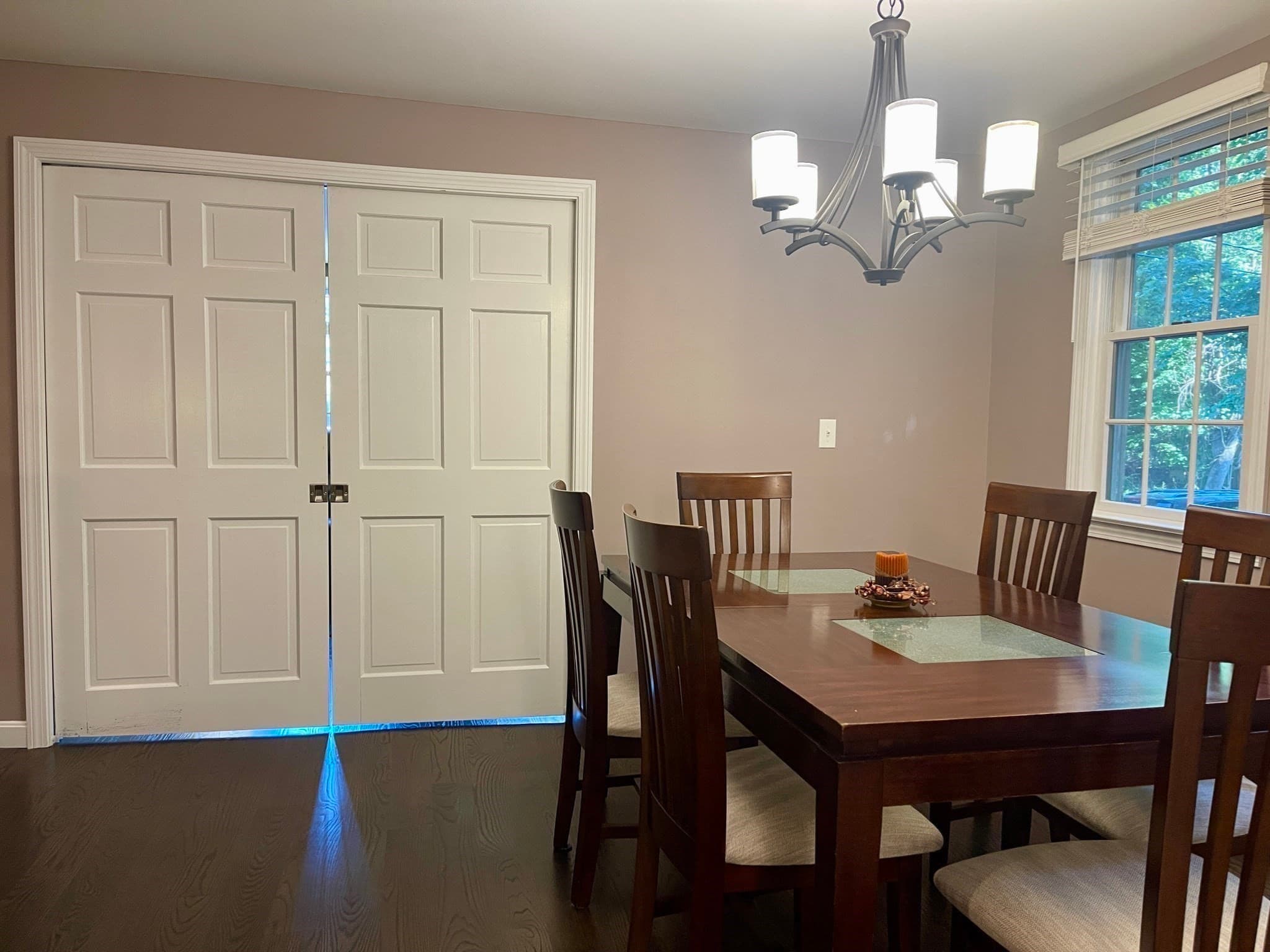 Single Family Residence at 20 Charlton St, Sturbridge MA 01566, Sturbridge, photo 7 of 26