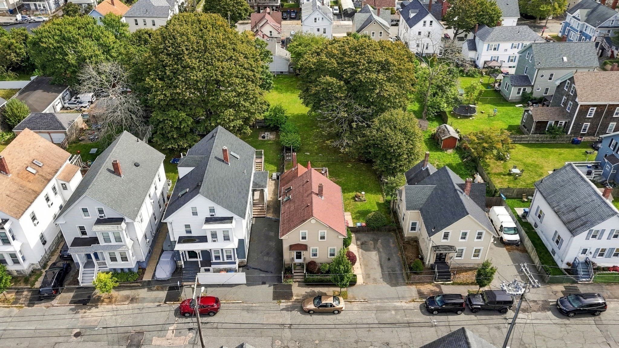 Single Family Residence at 326 Cedar St, New Bedford MA 02740, New Bedford, photo 27 of 28