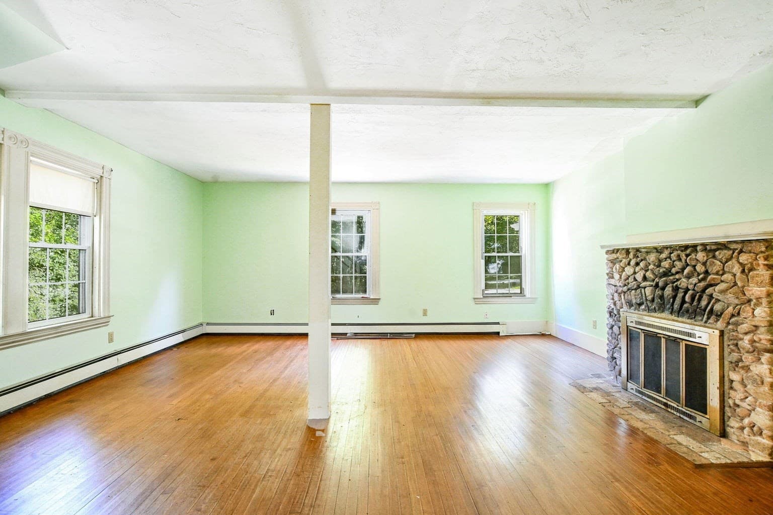 Single Family Residence at 46 County Road, Falmouth MA 02556, Falmouth, photo 11 of 34