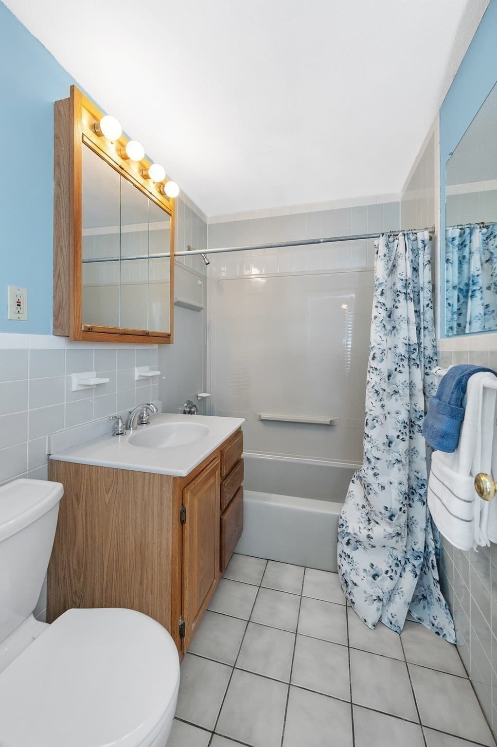 Condominium at 44 Lexington Ave # 42, Gloucester MA 01930, Gloucester, photo 29 of 29