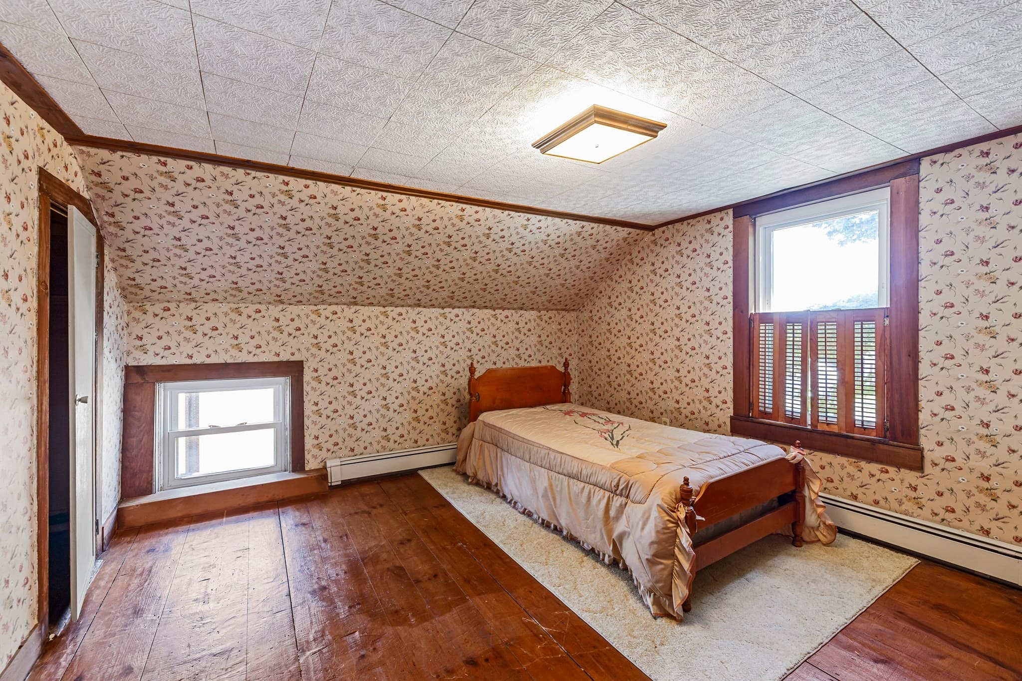 Single Family Residence at 11 Prospect St, Spencer MA 01562, Spencer, photo 26 of 28