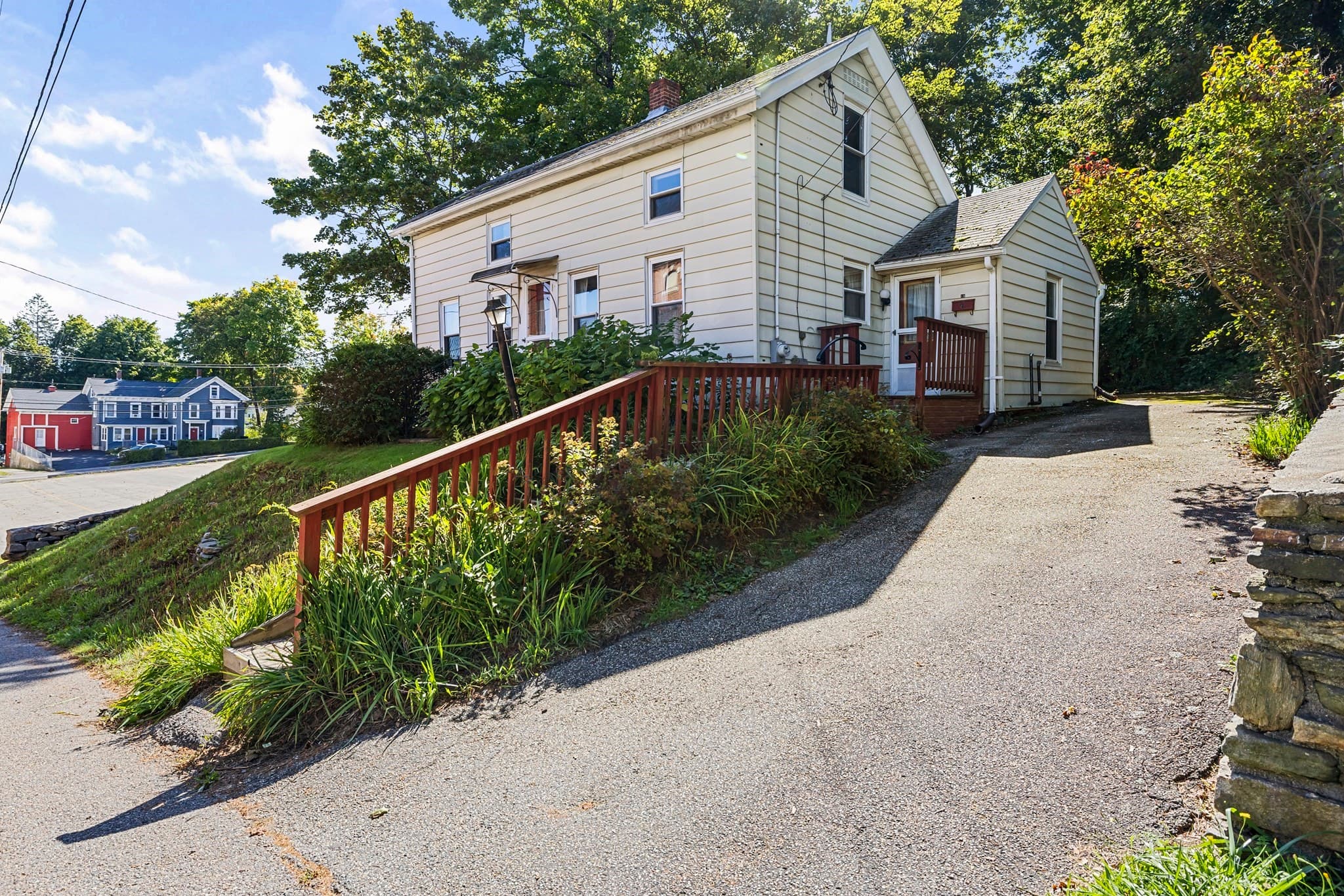 Single Family Residence at 11 Prospect St, Spencer MA 01562, Spencer, photo 3 of 28