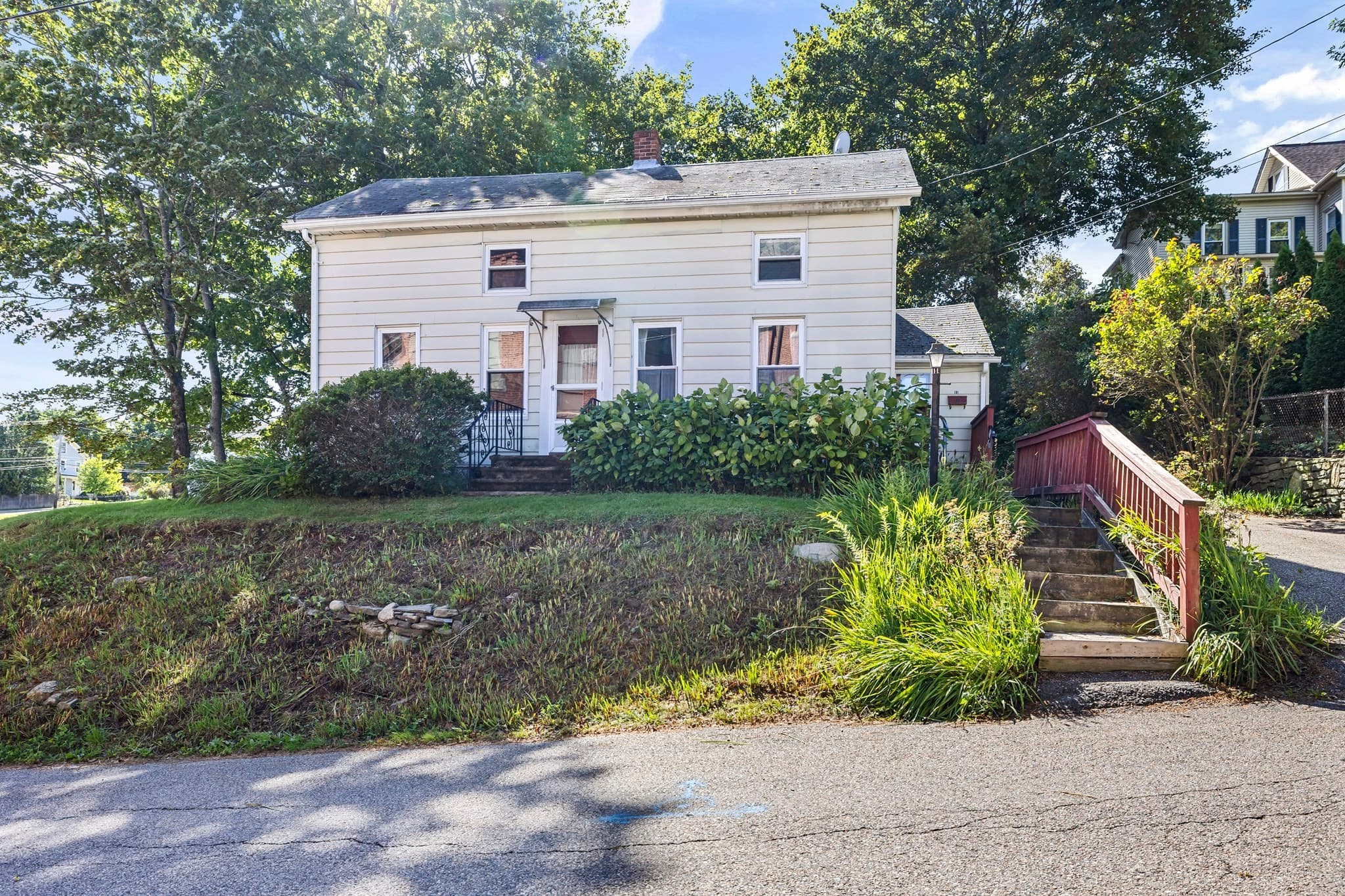 Single Family Residence at 11 Prospect St, Spencer MA 01562, Spencer, photo 4 of 28