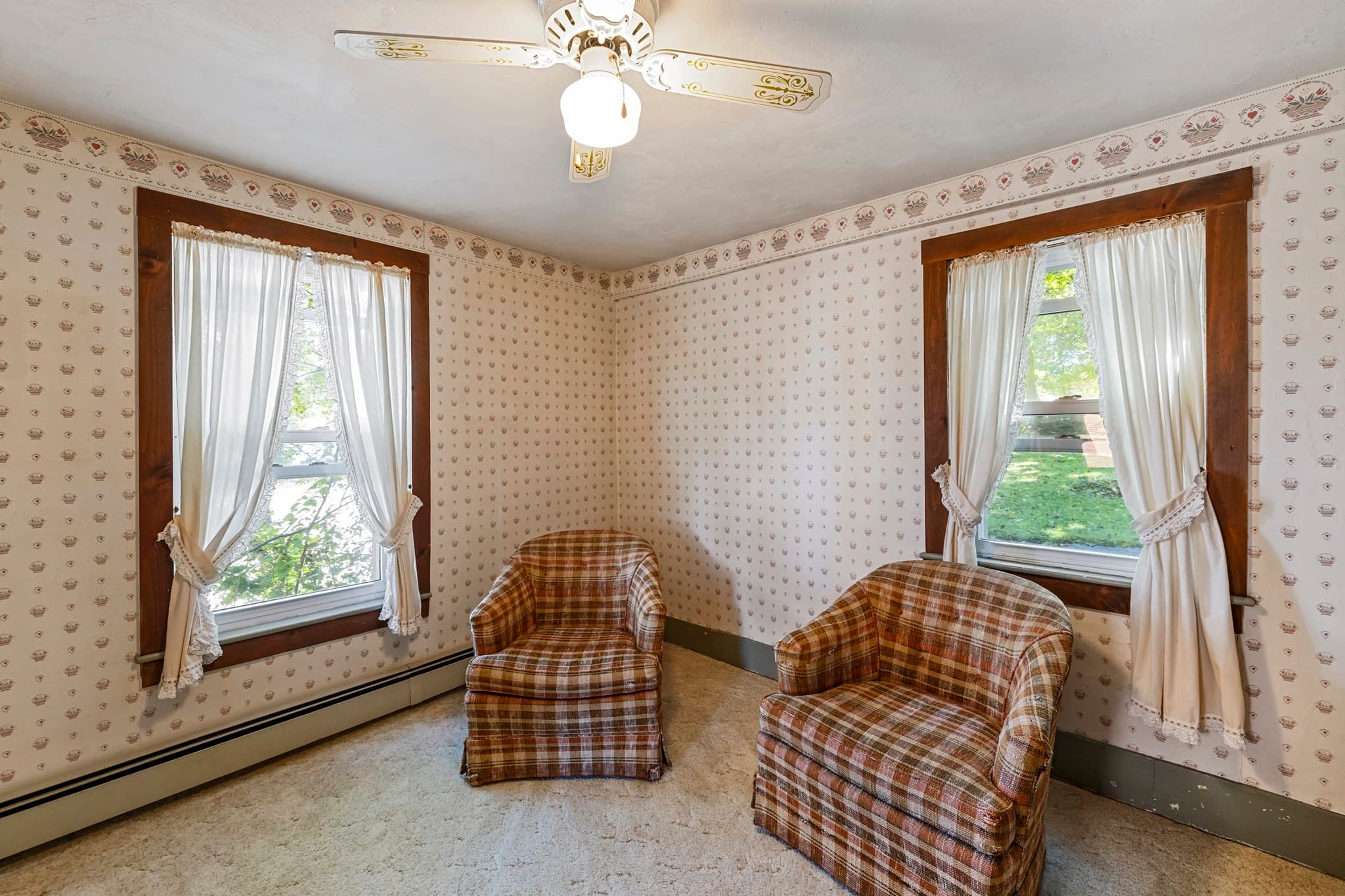 Single Family Residence at 11 Prospect St, Spencer MA 01562, Spencer, photo 21 of 28