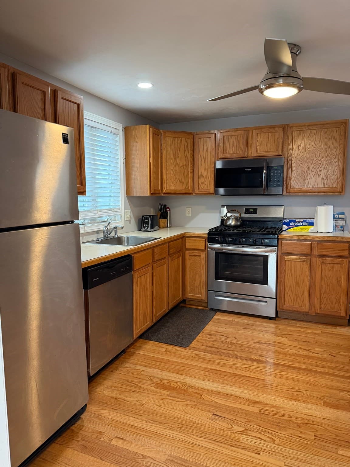 Single Family Residence at 25 Ridlon Rd, Boston MA 02136, Boston, photo 11 of 40