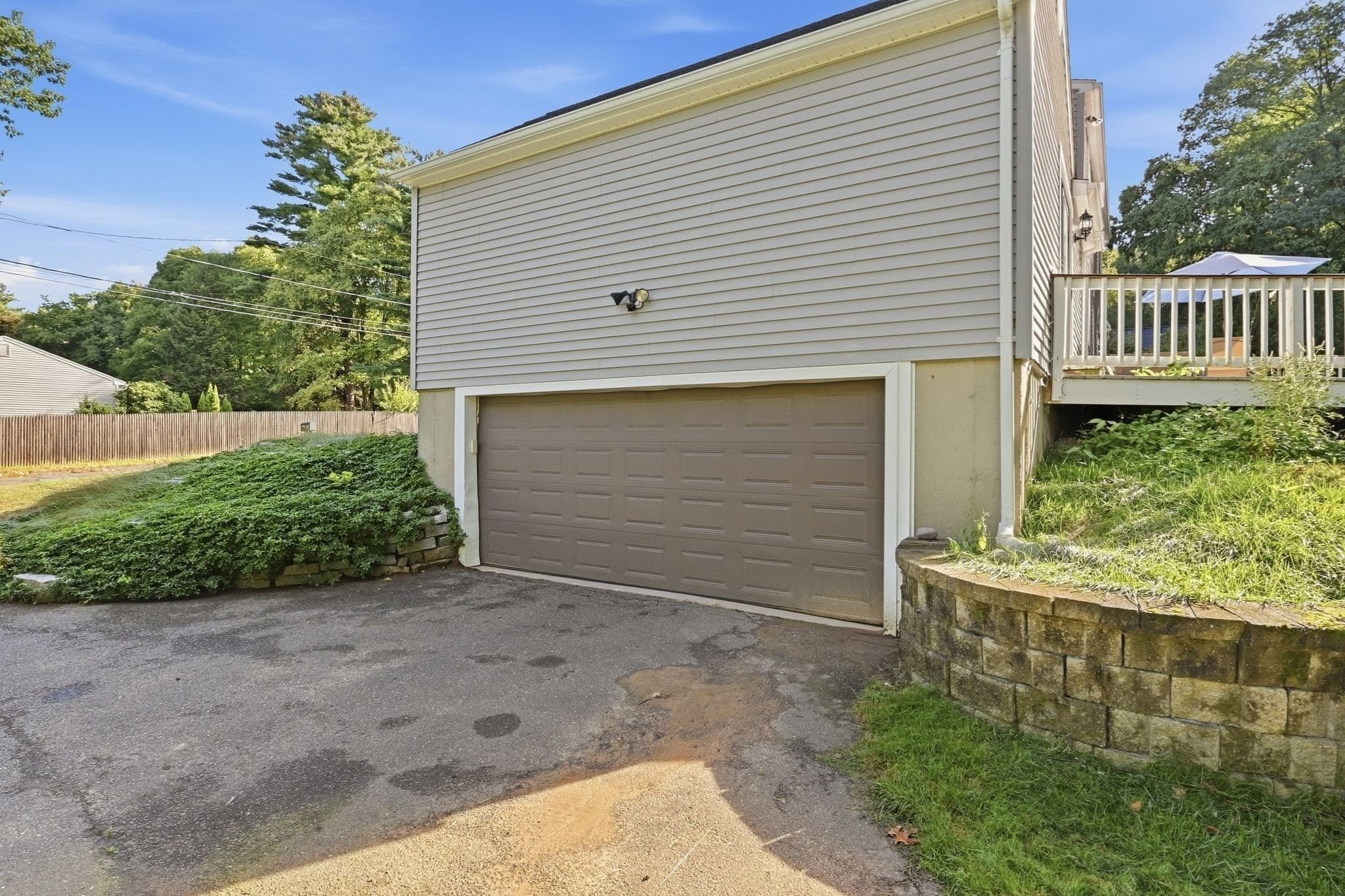 Single Family Residence at 106 Northridge Rd, Westfield MA 01085, Westfield, photo 27 of 32