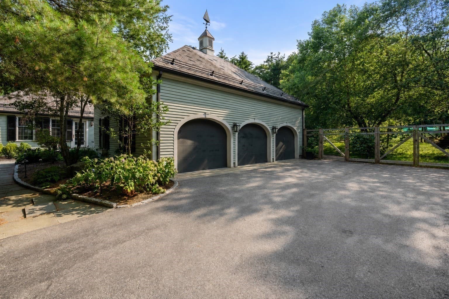 Single Family Residence at 150 Pond Road, Wellesley MA 02482, Wellesley, photo 40 of 41