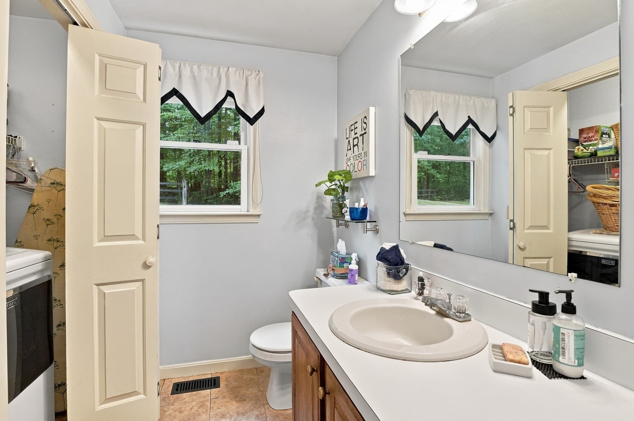 Single Family Residence at 7 Trout Brook Way, Shirley MA 01464, photo 26 of 40
