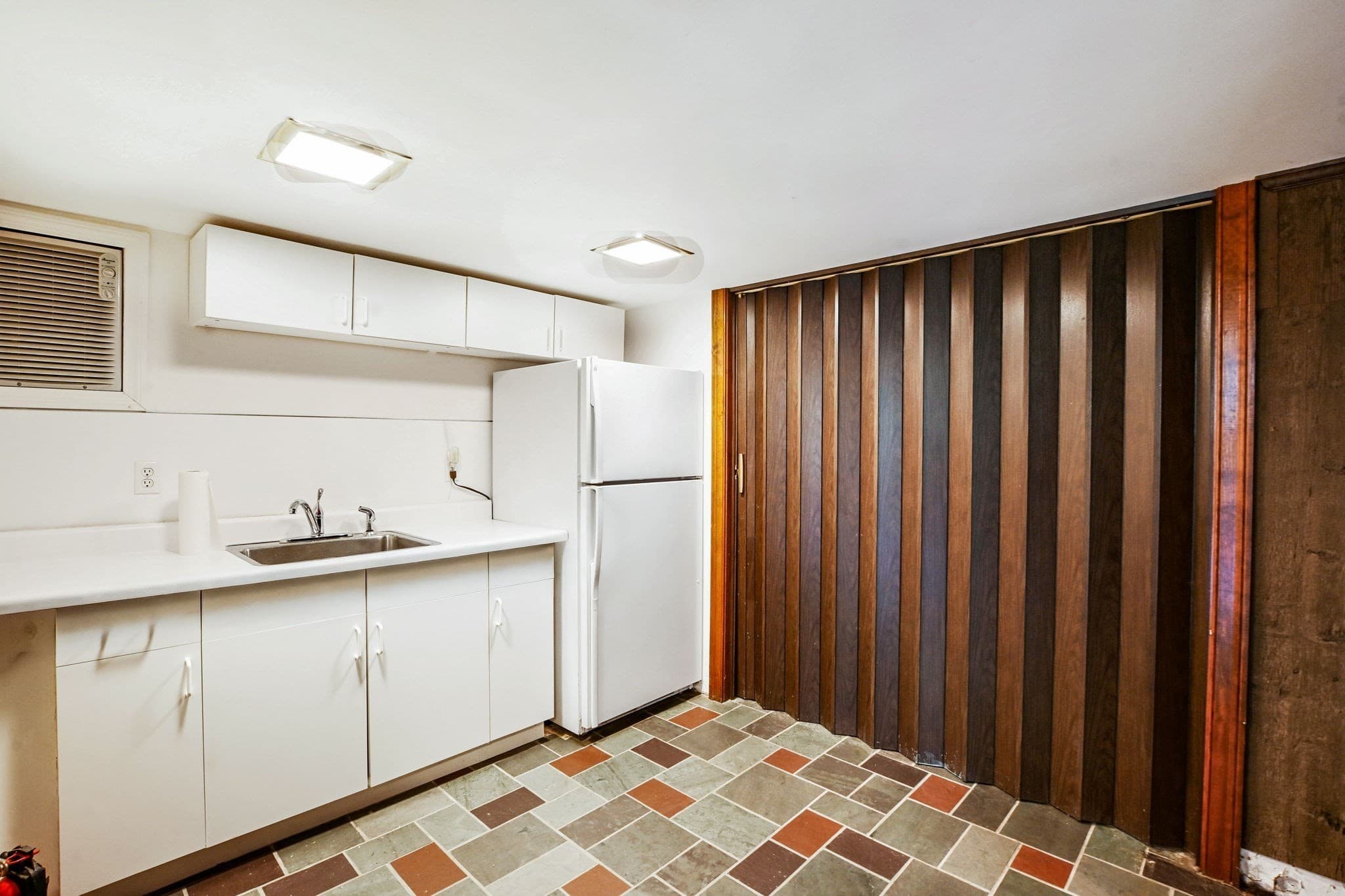 Single Family Residence at 222 Sippewissett Rd, Falmouth MA 02540, Falmouth, photo 34 of 42