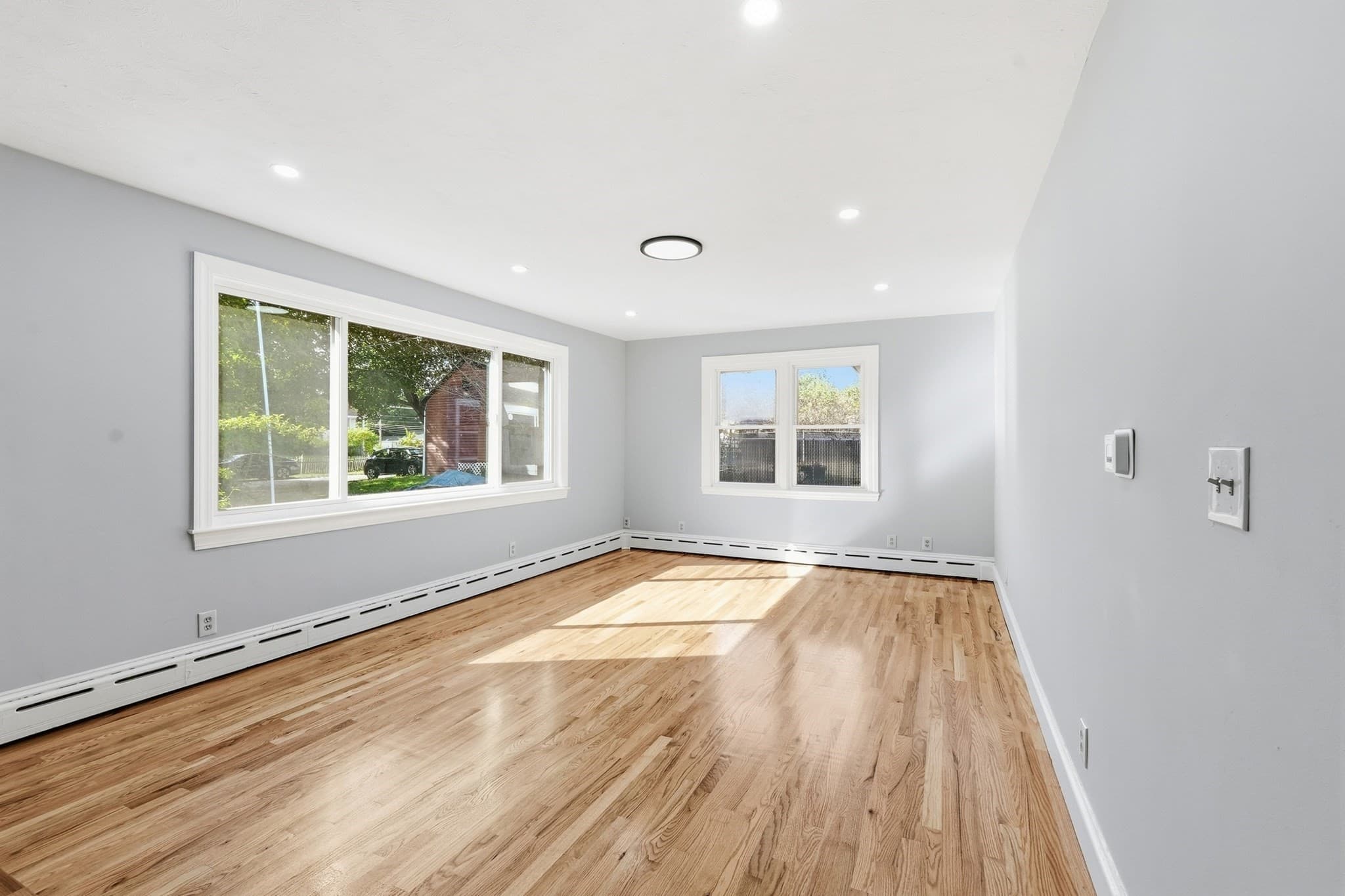 Single Family Residence at 107 South St, East Brookfield MA 01515, East Brookfield, photo 6 of 40
