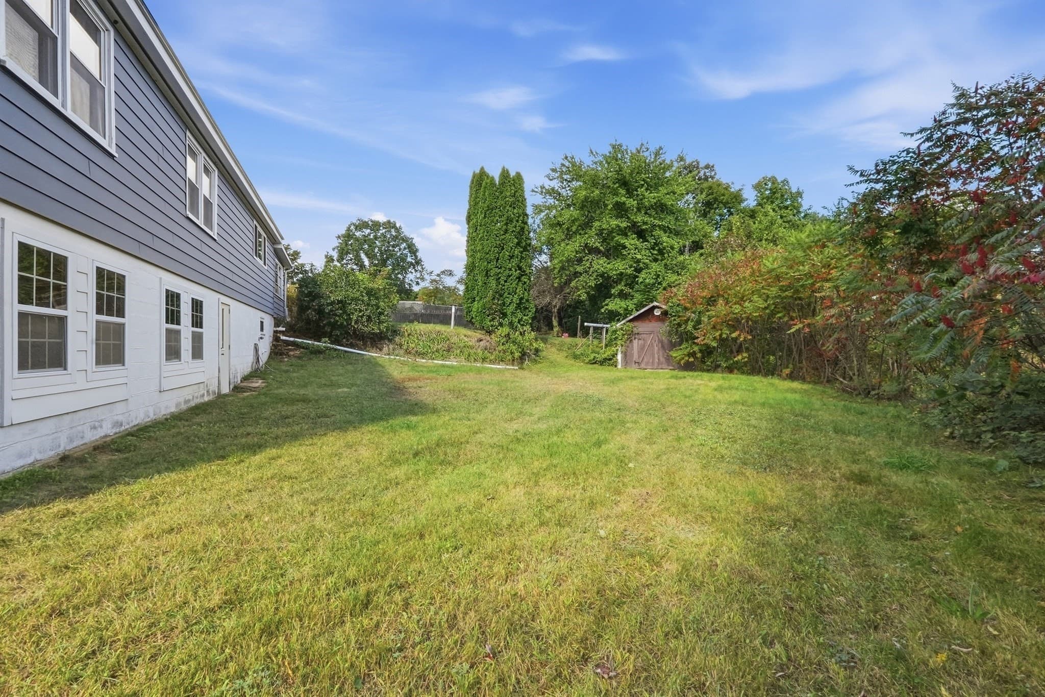 Single Family Residence at 107 South St, East Brookfield MA 01515, East Brookfield, photo 34 of 40