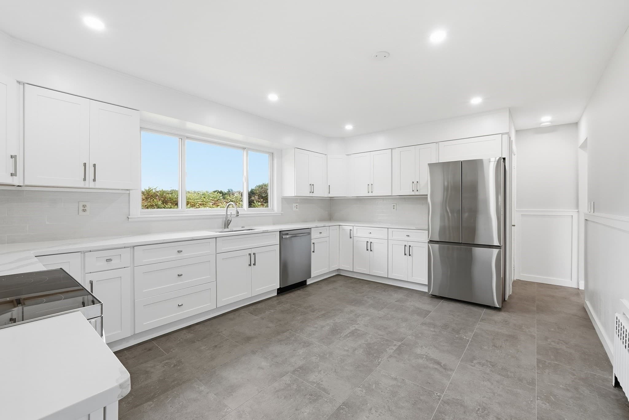 Single Family Residence at 107 South St, East Brookfield MA 01515, East Brookfield, photo 10 of 40