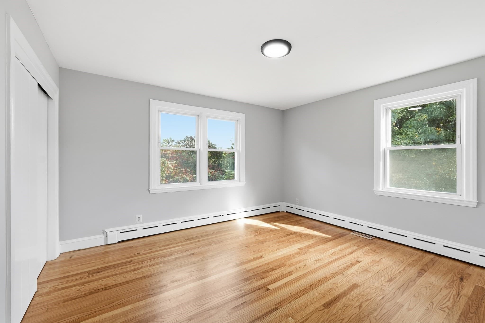 Single Family Residence at 107 South St, East Brookfield MA 01515, East Brookfield, photo 15 of 40