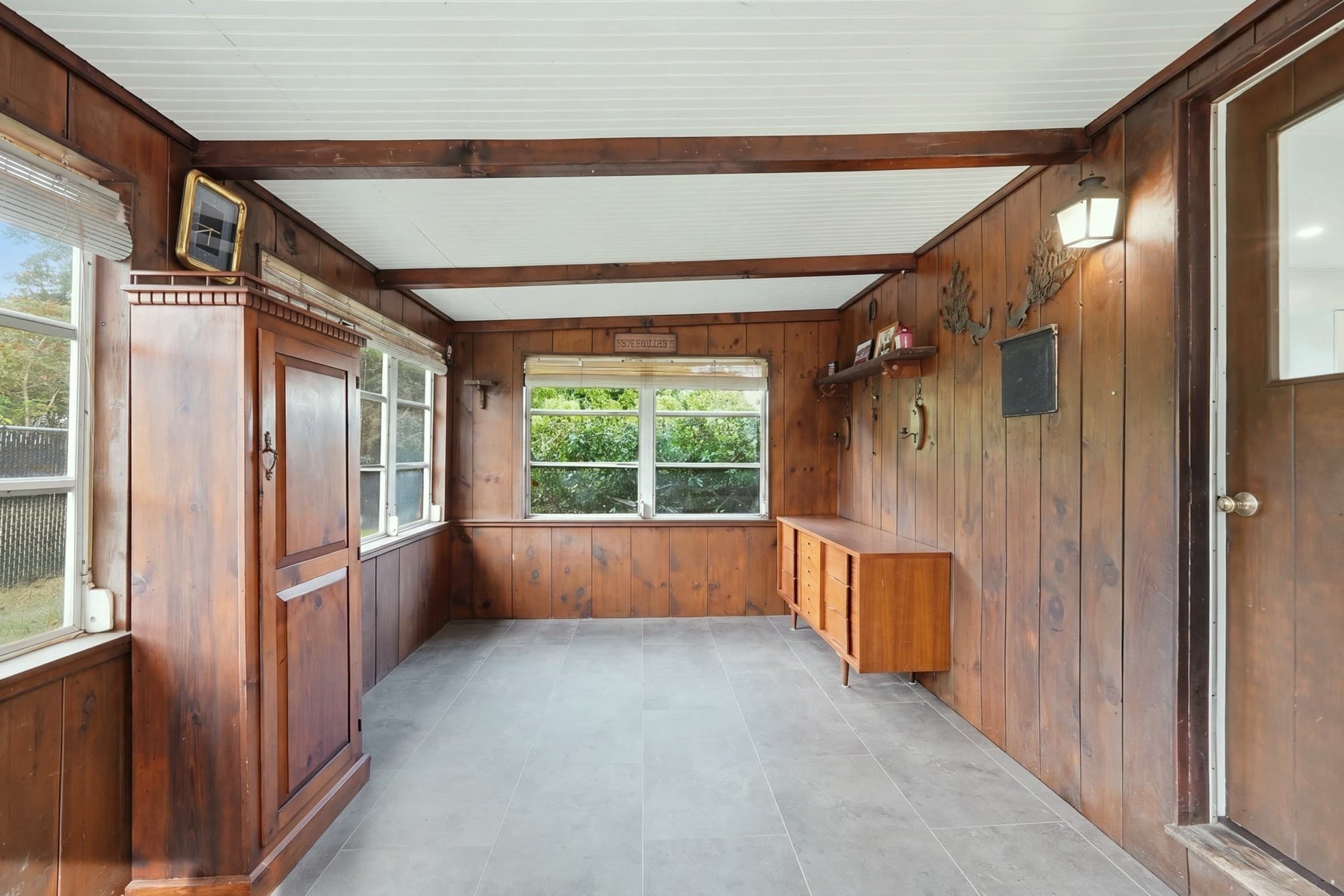 Single Family Residence at 107 South St, East Brookfield MA 01515, East Brookfield, photo 25 of 40