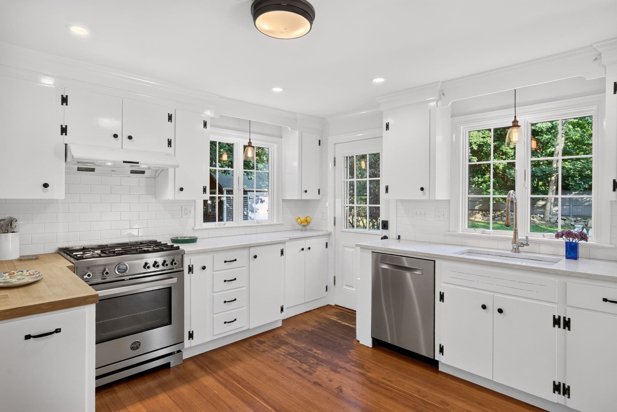 Single Family Residence at 150 Lombard Avenue, Barnstable MA 02668, Barnstable, photo 4 of 42