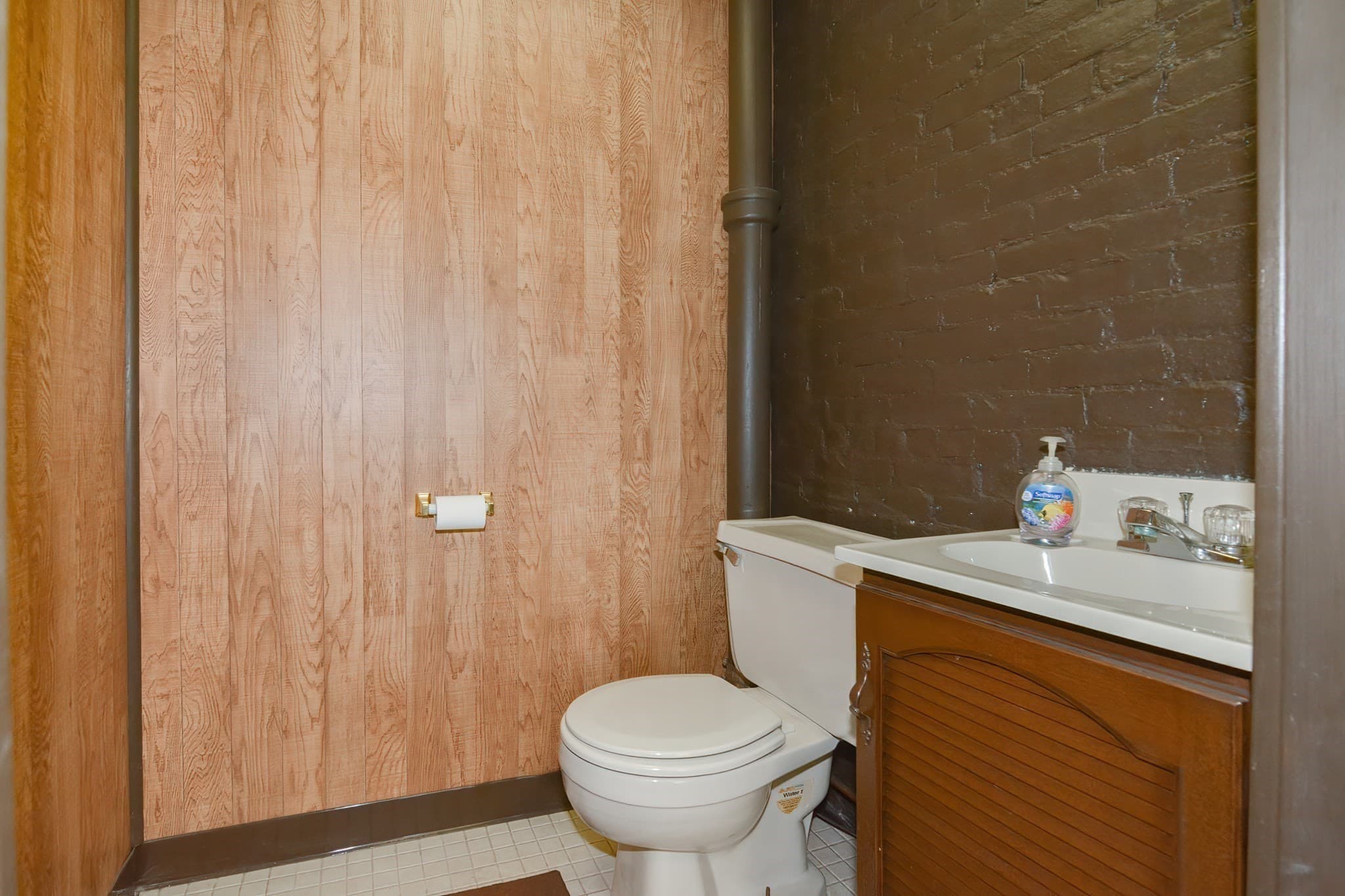 Commercial Sale at 4 Bruce Ave, North Attleboro MA 02760, North Attleboro, photo 7 of 30
