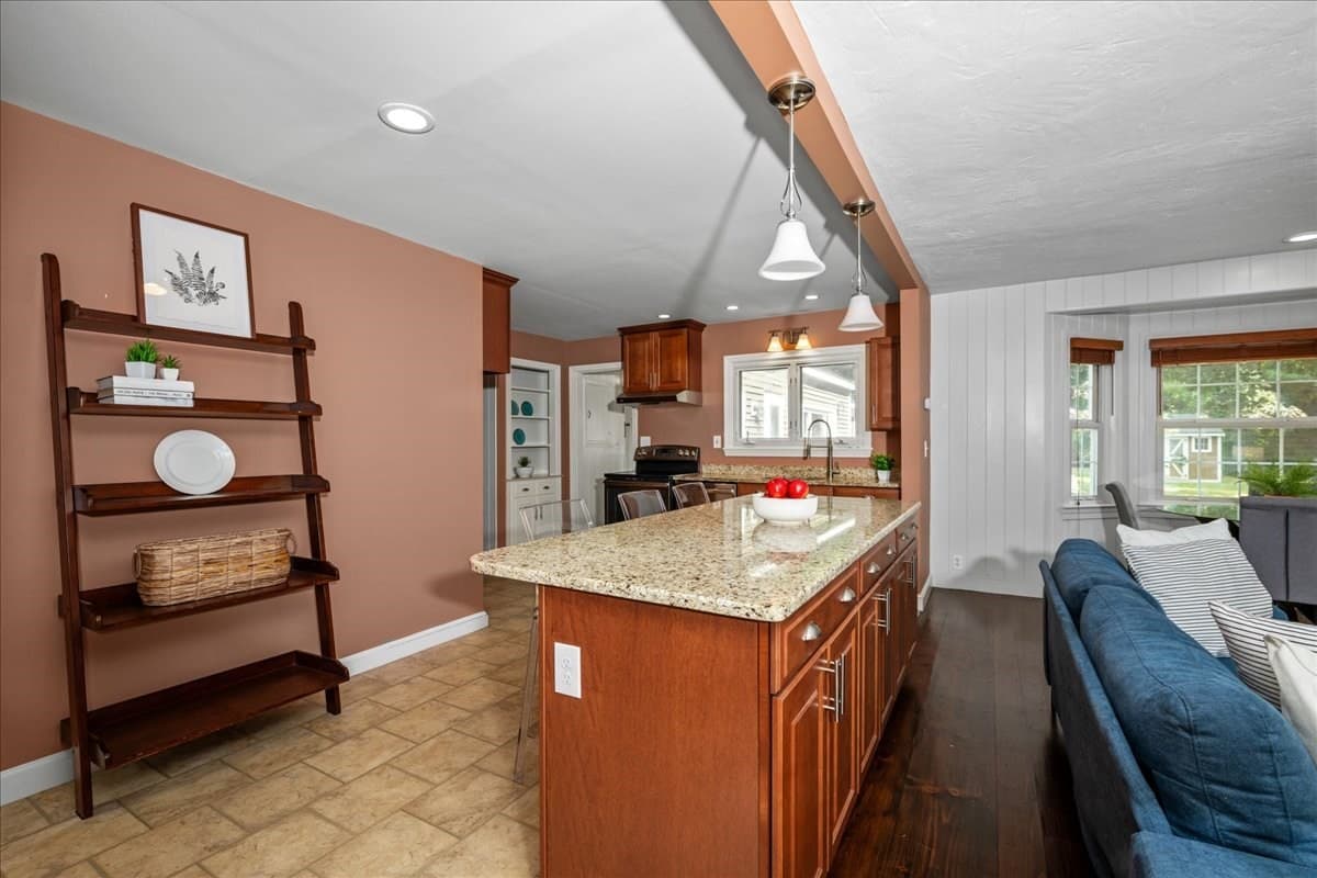 Single Family Residence at 216 Boston Rd, Southborough MA 01772, Southborough, photo 7 of 41