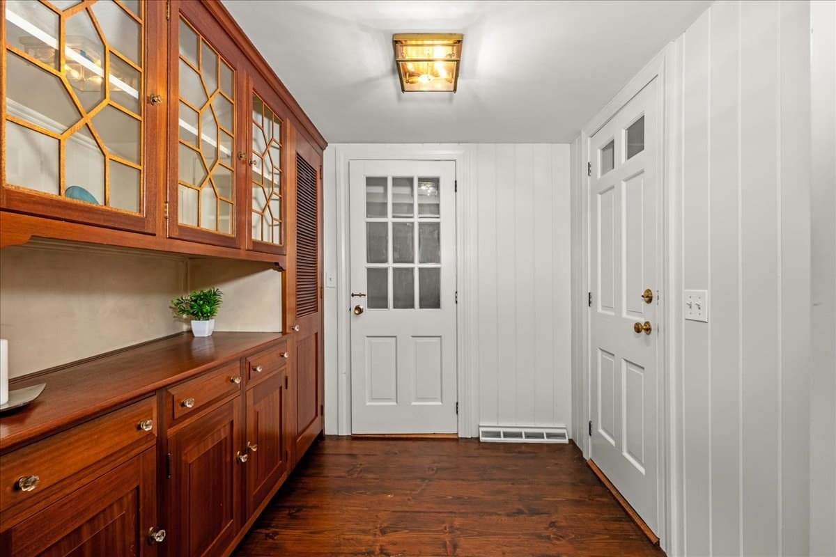 Single Family Residence at 216 Boston Rd, Southborough MA 01772, Southborough, photo 10 of 41