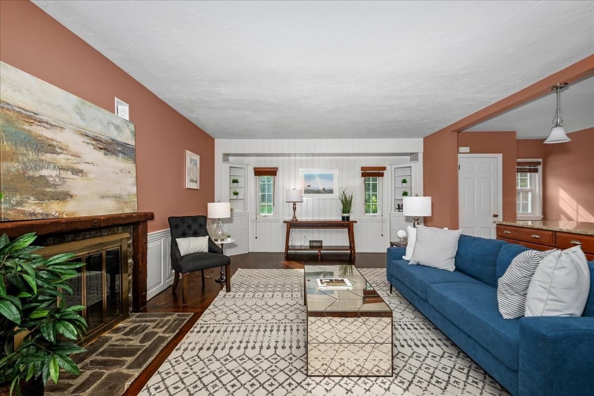 Single Family Residence at 216 Boston Rd, Southborough MA 01772, Southborough, photo 4 of 41
