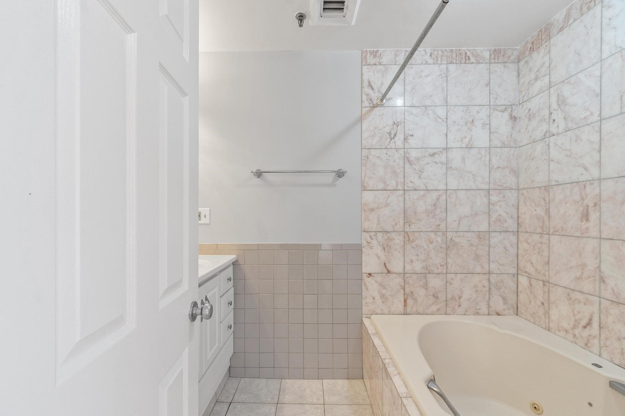 Condominium at 147 Kelton St # 717, Boston MA 02134, photo 11 of 32